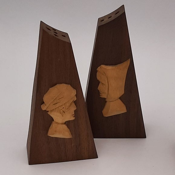 Vintage Hand Made Wooden Salt & Pepper Shakers 2 Sets Made in Japan - Picture 2 of 7